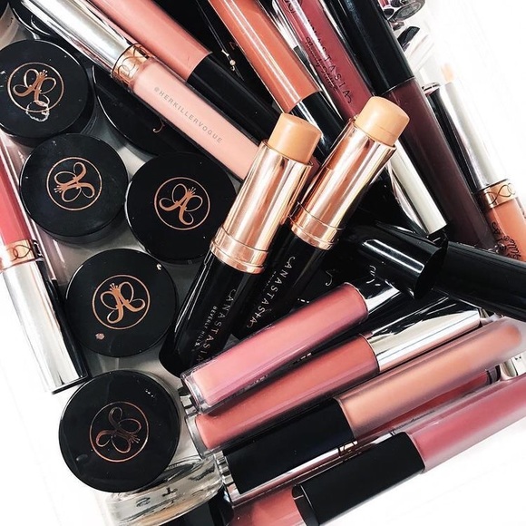 MAKEUP MYSTERY BOX!!😍🎁